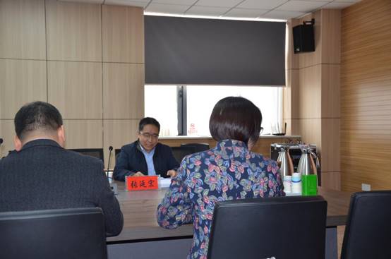 02 河南省科技厅人才与科普处副处长张延宏(主持)